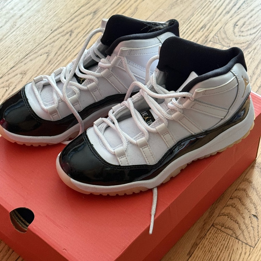 Jordan Kids Black and White Sneakers